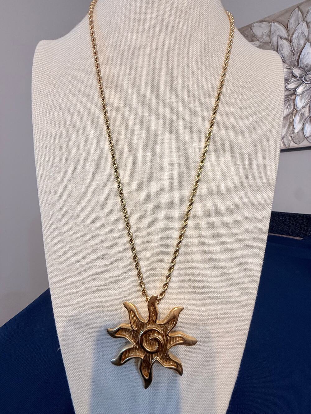 Vintage Sun Pendant Necklace Gold Tone 30” Boho